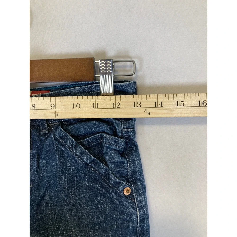 Vintage Aesthetic Levi's Size 8 Blue Denim Shorts Medium Wash‎ 100% Cotton